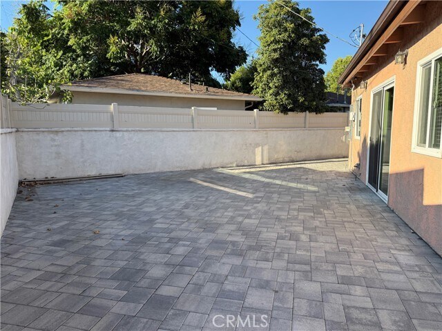 Building Photo - 6203 Goodland Ave