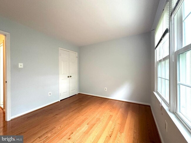 Building Photo - 5127 Kenside Ct