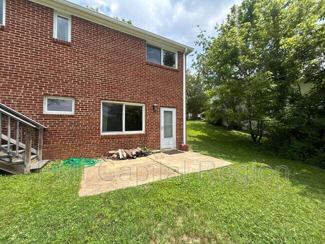 Building Photo - 2929 Terrace Dr