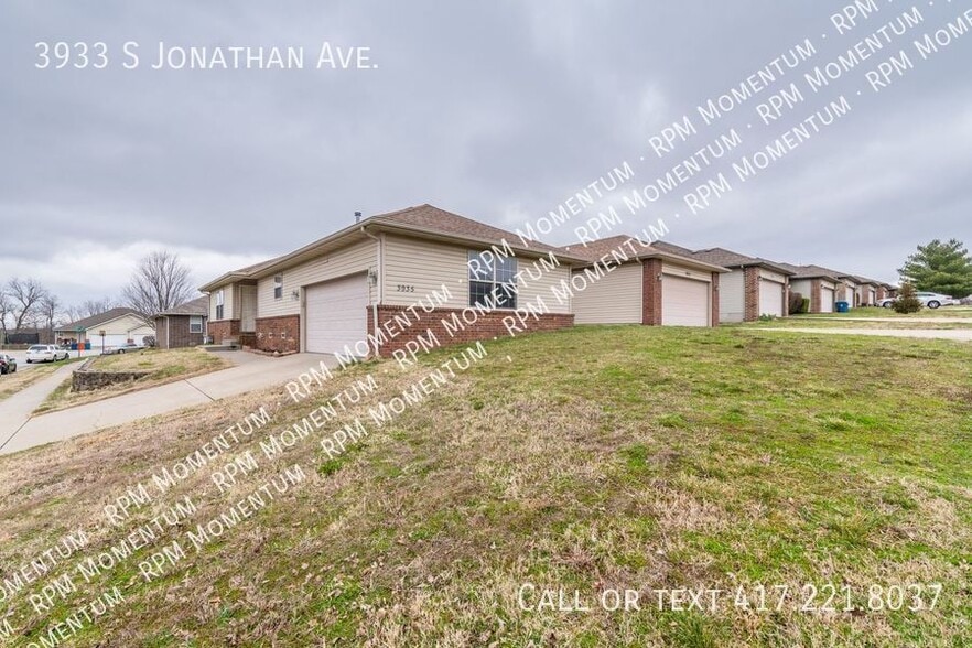Building Photo - 3933 S Jonathan Ave