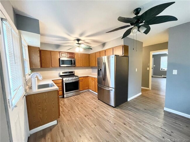 Building Photo - 81 Birdsey St