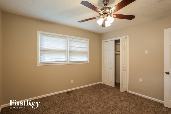 Building Photo - 158 Donna Ln
