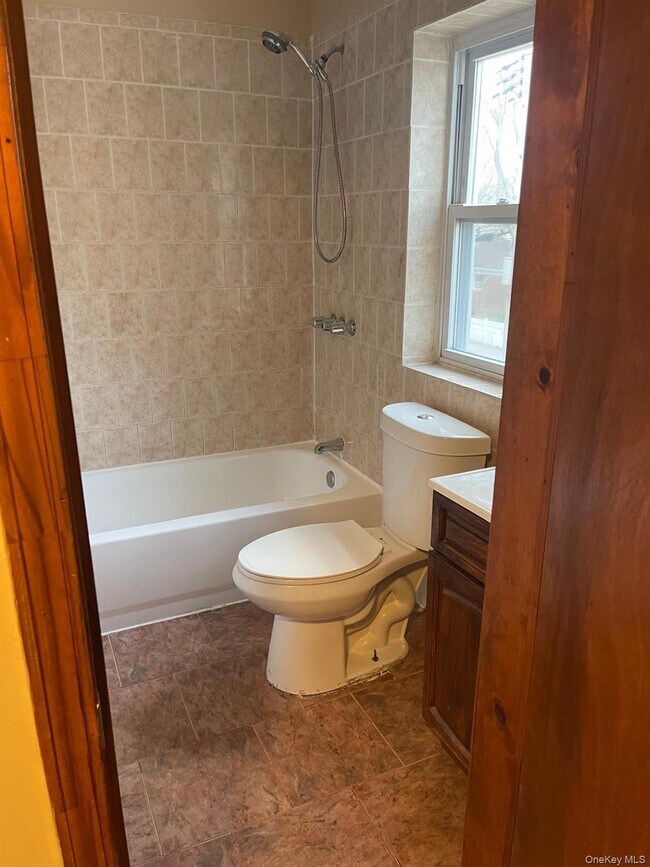 Building Photo - 178-45 145th Rd