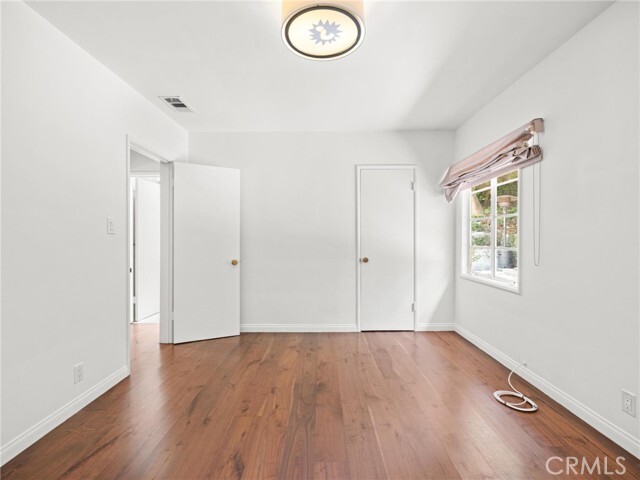 Building Photo - 5405 Black Oak Dr