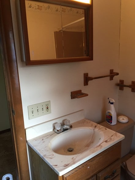 Bathroom - 631 Park Ave