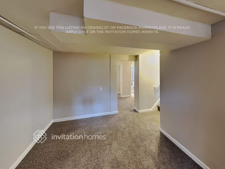 Building Photo - 8011 Stuart Pl