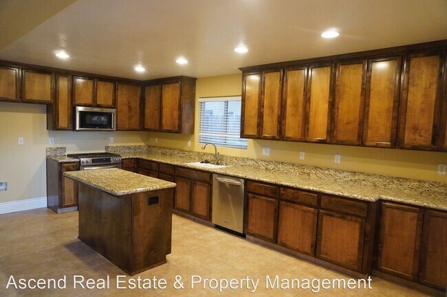 Building Photo - 4 br, 2 bath House - 10405 Heather Valley Dr.