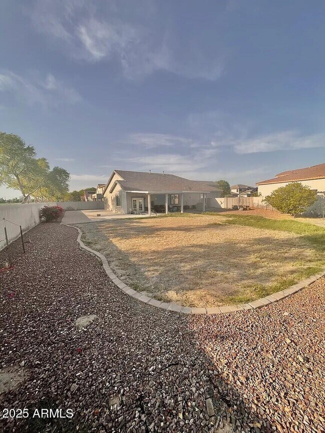 Building Photo - 7786 N 88th Ln