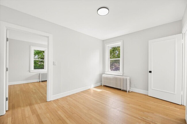 Building Photo - 430 Cinnaminson Ave
