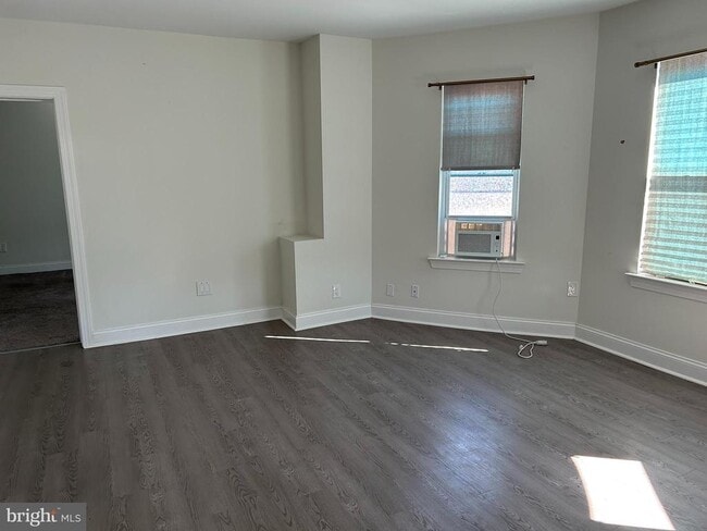 Building Photo - 52 S Fellowship Rd