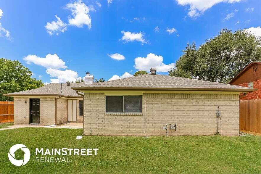 Building Photo - 10402 Sagetree Dr