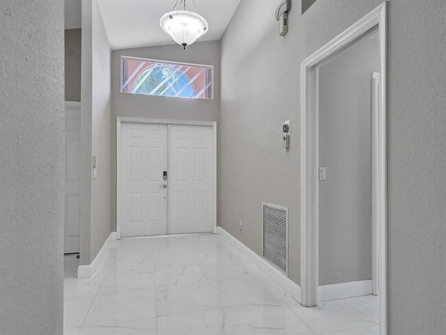 Building Photo - 22845 Barrister Dr