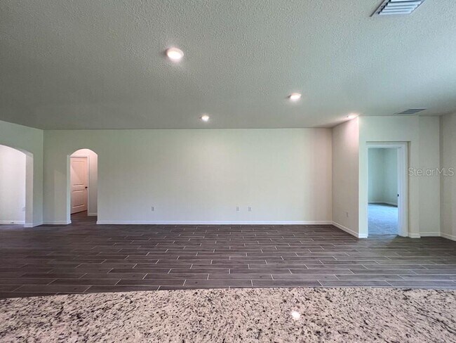 Building Photo - 1315 NW 132nd Cir