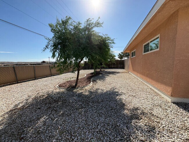 Building Photo - 27860-860 Waterman Rd