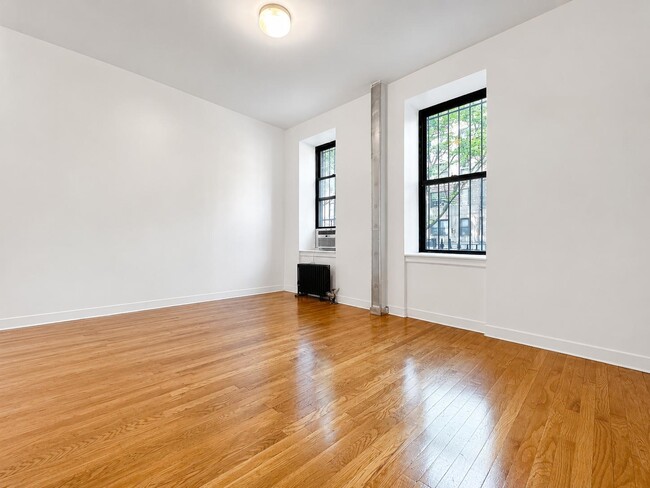 Floorplan - 182 Claremont Avenue