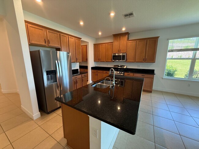 Building Photo - Beautiful Single Family Home in Clermont