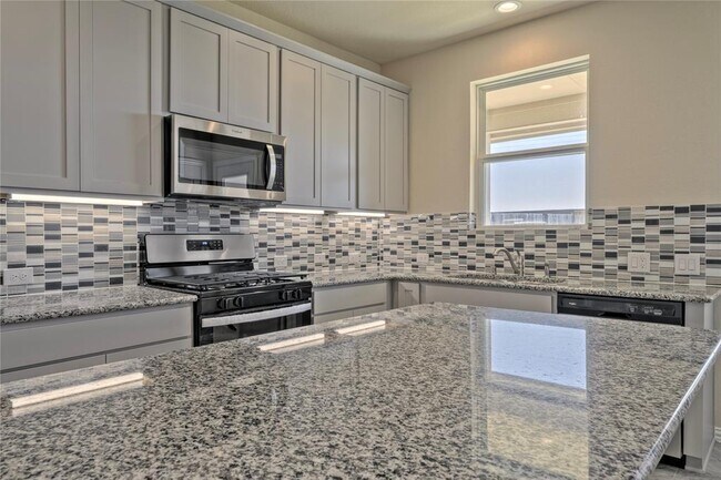 Building Photo - 13013 Dancing Reed Dr