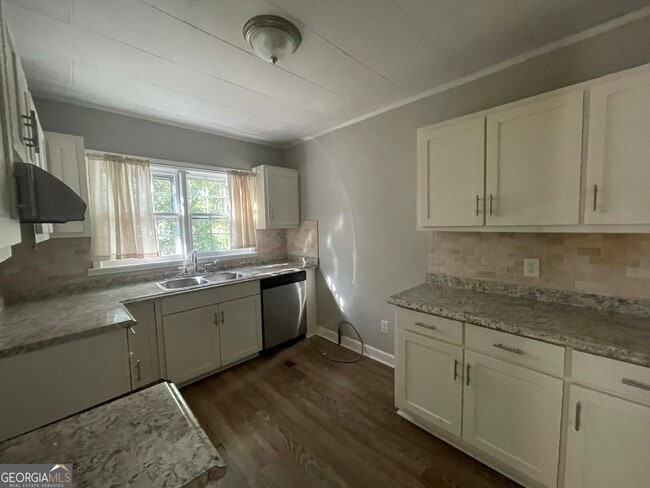 Building Photo - 214 Mimosa Dr