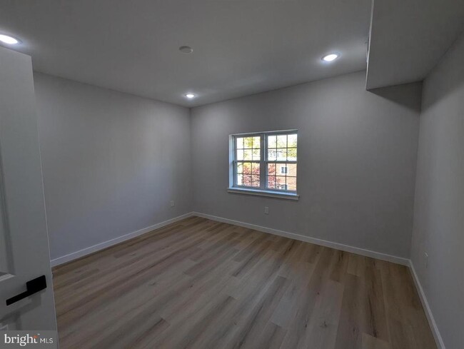 Building Photo - 2020 W Norris St