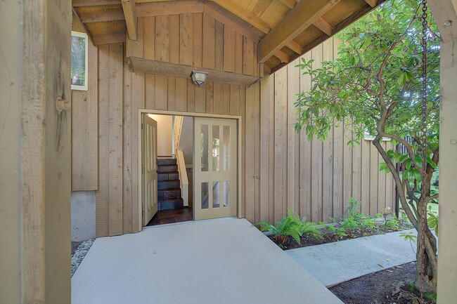 Building Photo - 3bd/1.5ba Kirkland