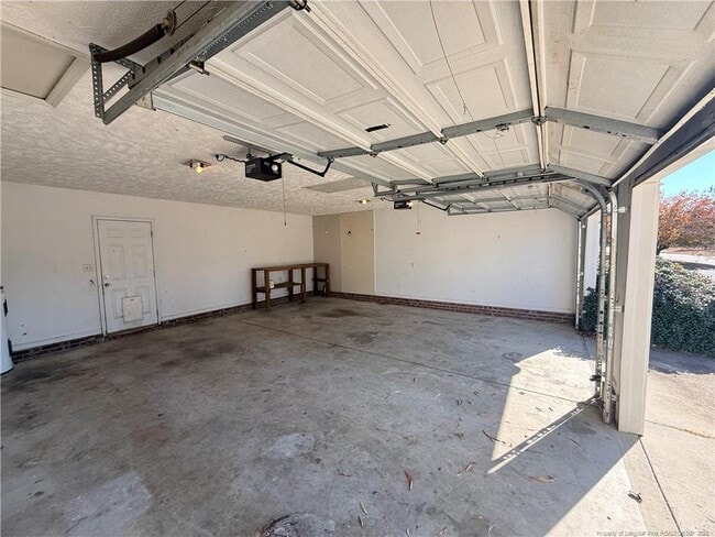 Building Photo - 203 Cypress Dr