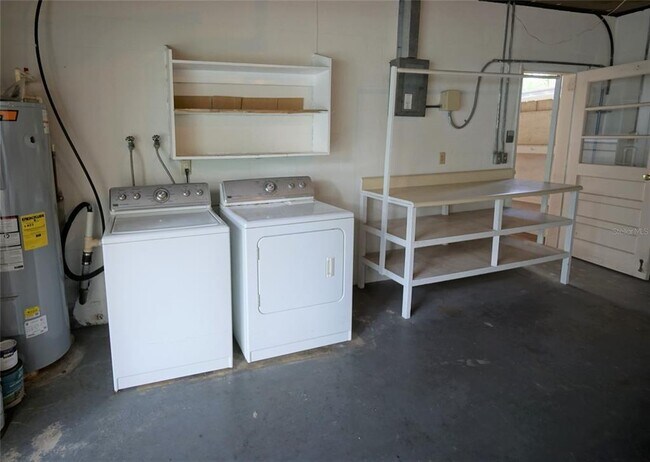 Building Photo - 3306 Lacewood Rd