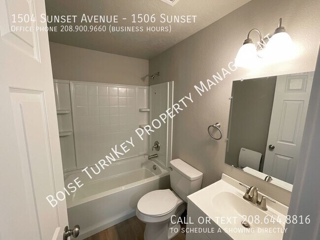 Building Photo - 1504 Sunset Ave