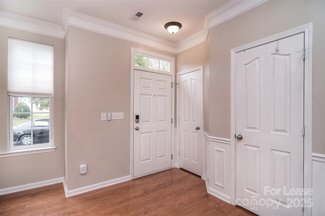 Building Photo - 9420 Rosewood Meadow Ln