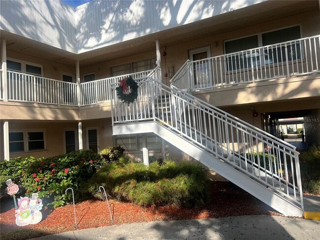 Building Photo - 10036 63rd Ave N