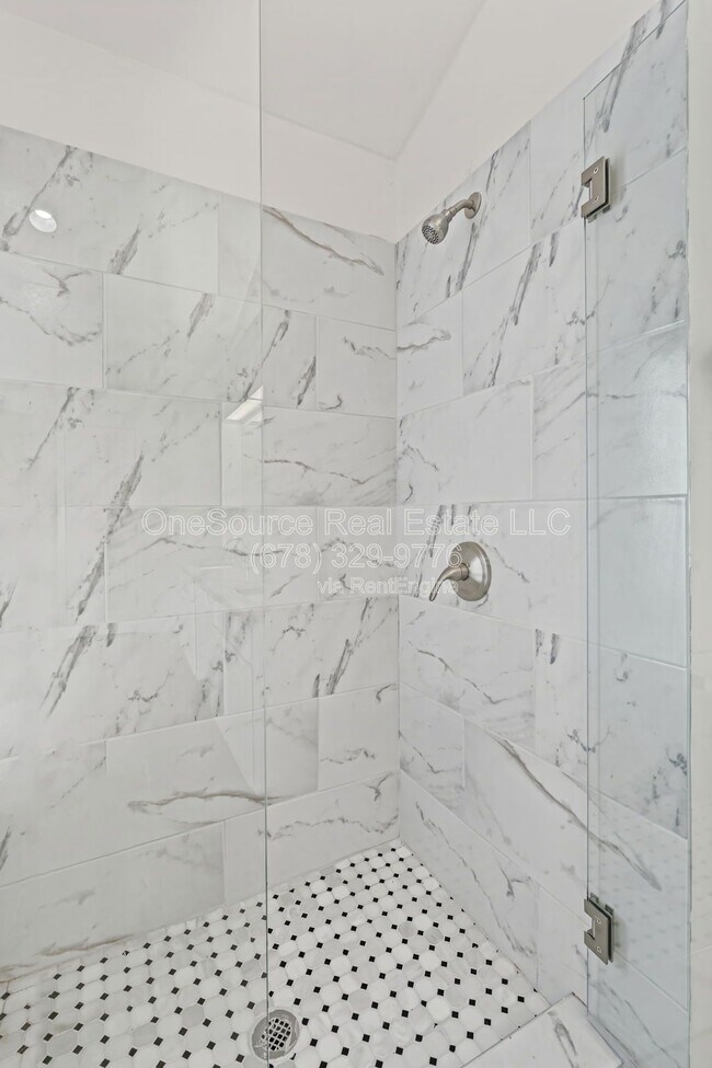 Building Photo - 7230 Cloverhurst Ct