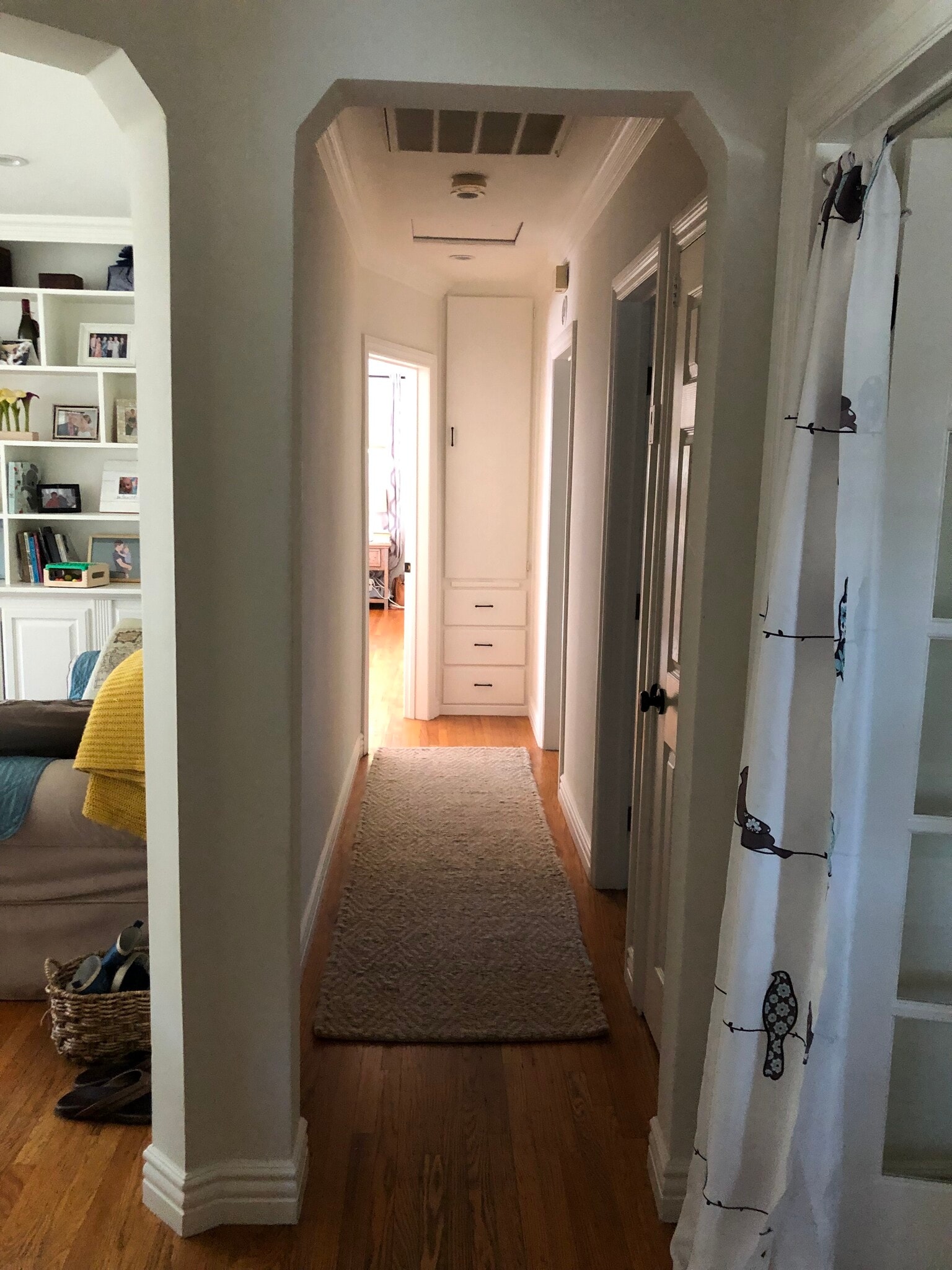 Hallway - 5507 Noble Ave