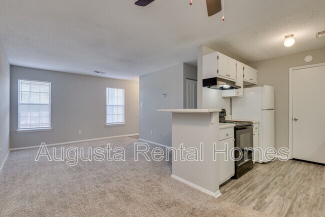 Building Photo - 2515 Center West Parkway - 10L