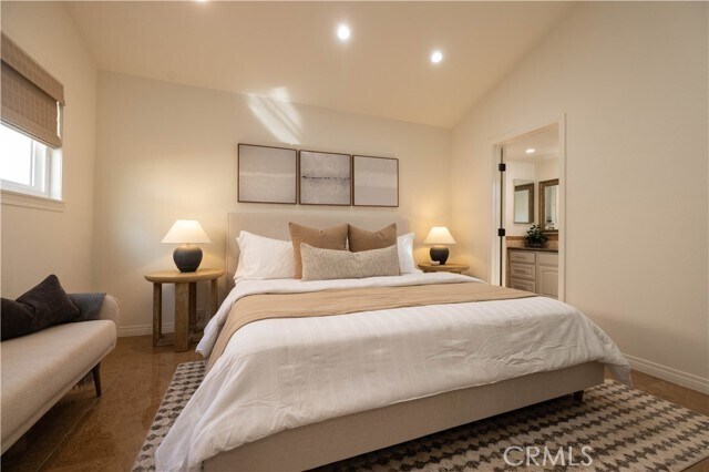 Building Photo - 3012 W Oceanfront