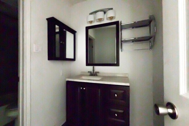 Building Photo - Corner of Comfort: Elevate Your Lifestyle ...