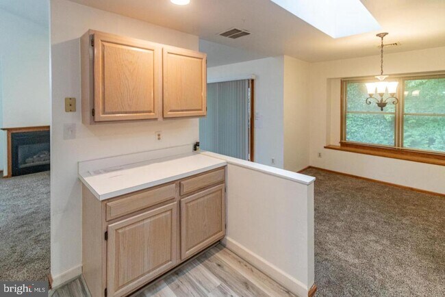 Building Photo - 133 Chalkboard Ct