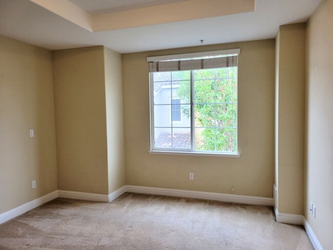 Building Photo - Large Condo in Cupertino City Center– Less...