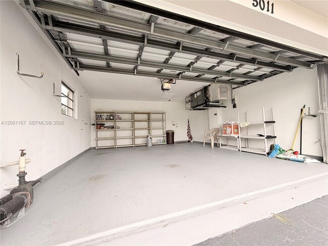 Building Photo - 5011 Madison St