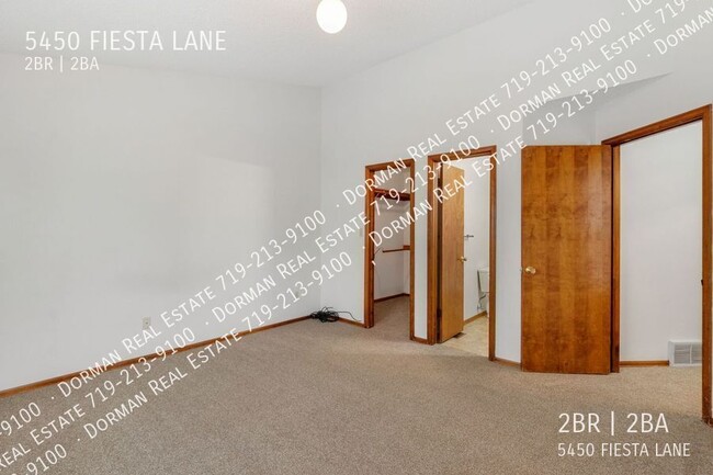 Building Photo - 5450 Fiesta Ln