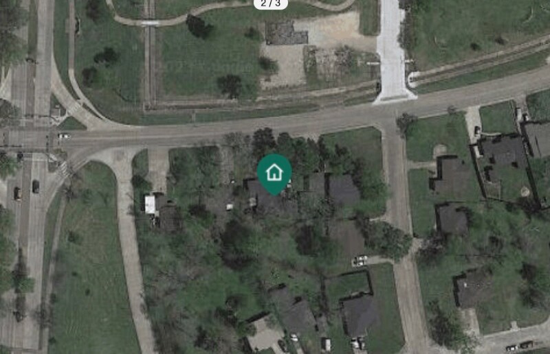 Building Photo - 306 Circle Way St