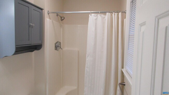 Building Photo - 1675 Ravens Pl