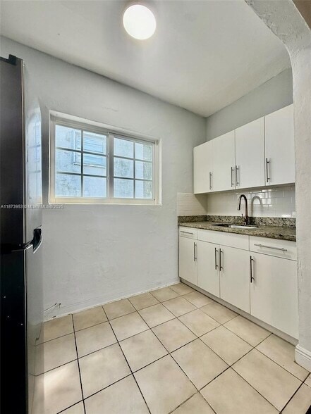 Building Photo - 1619 Meridian Ave