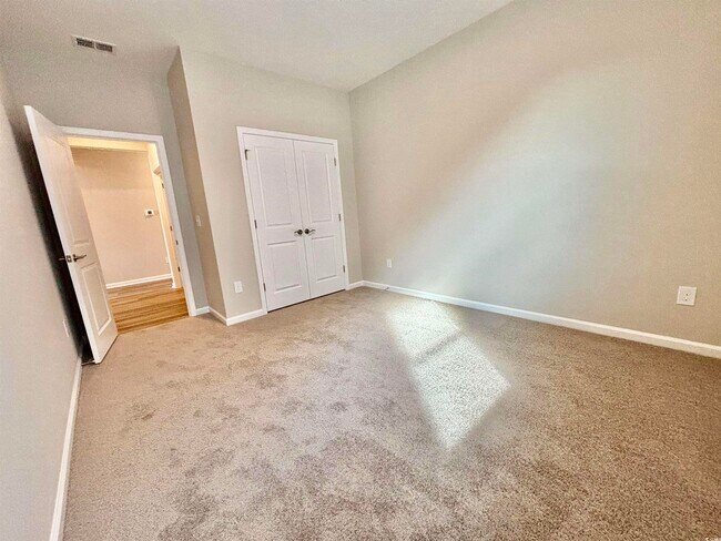 Building Photo - 2228 Flatleaf Ct