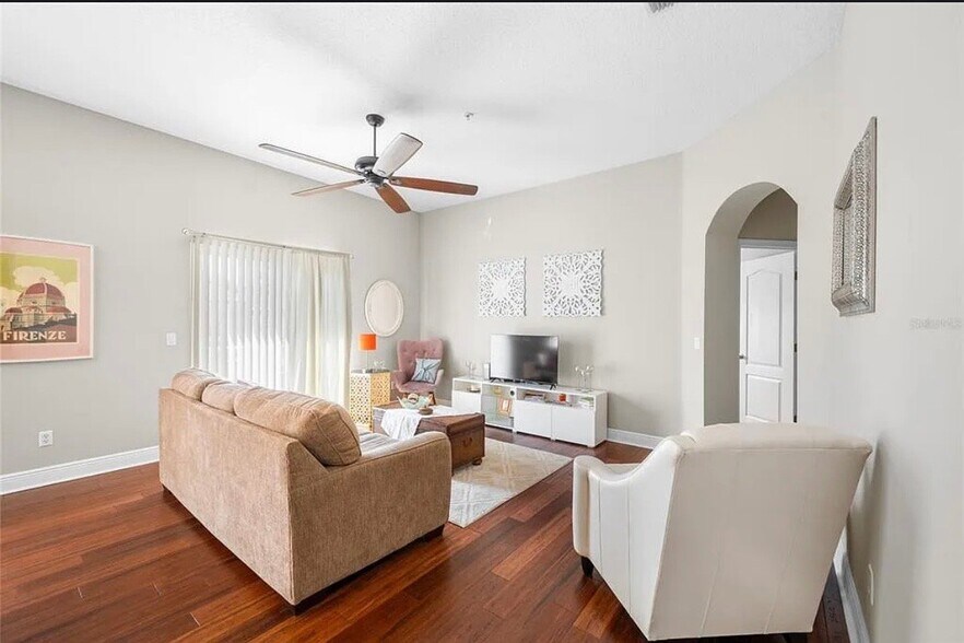 Building Photo - 10235 Cala Lily Trail