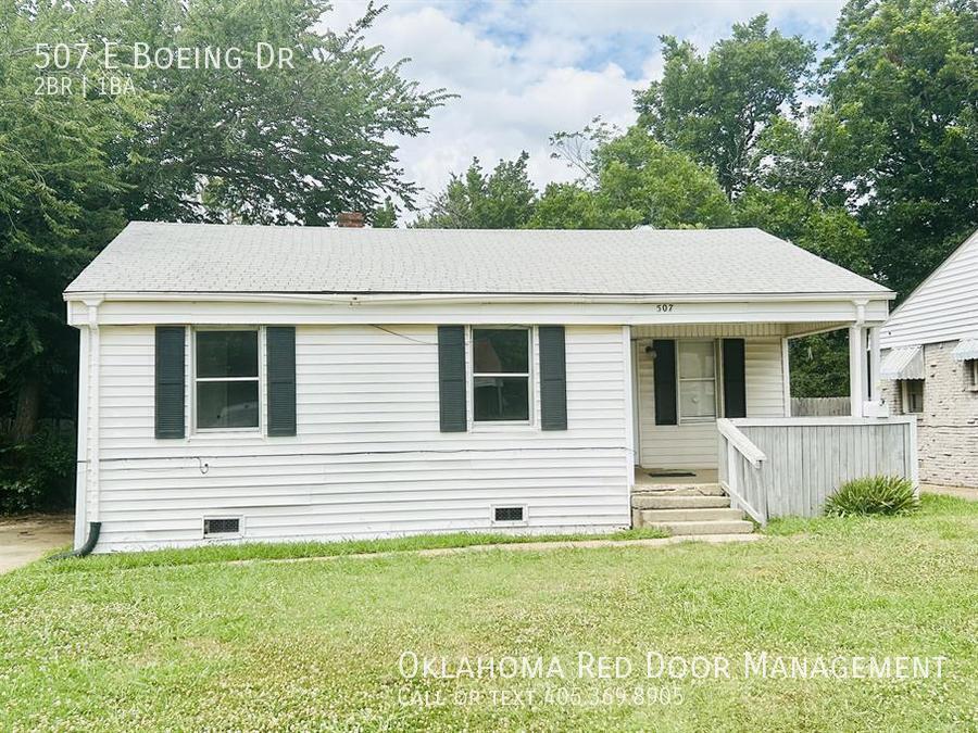 Building Photo - 507 E Boeing Dr