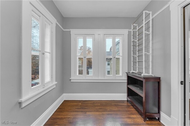 Building Photo - 9711 Clifton Blvd