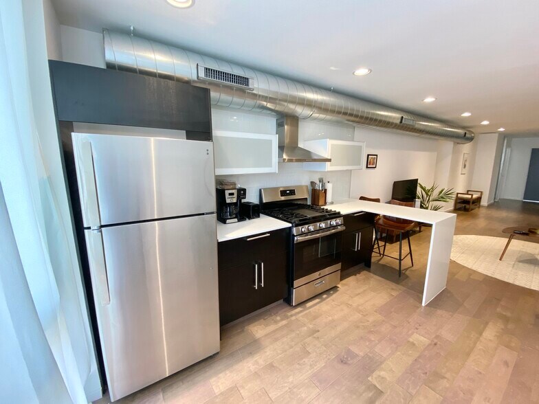 Building Photo - 1436 N 7th St