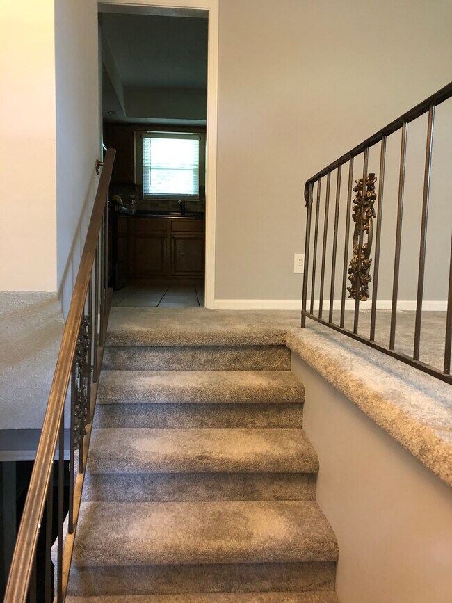 Building Photo - 11130 Concord Woods Dr