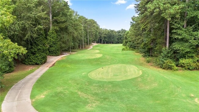 Building Photo - 130 S Links Dr