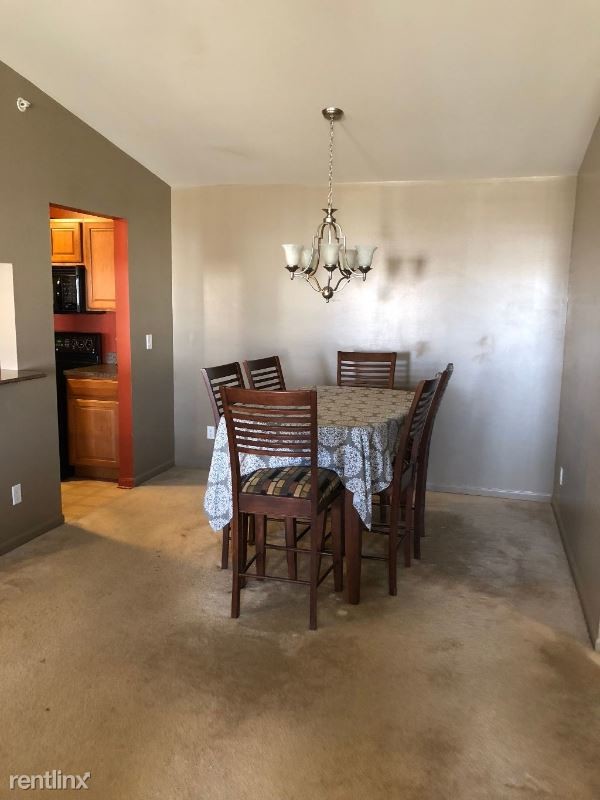 Building Photo - 52165 Naugatuck Dr