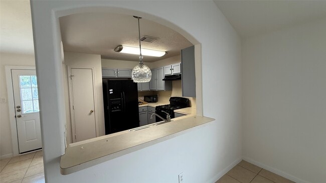 Building Photo - 4026 Redwood Hill Ct